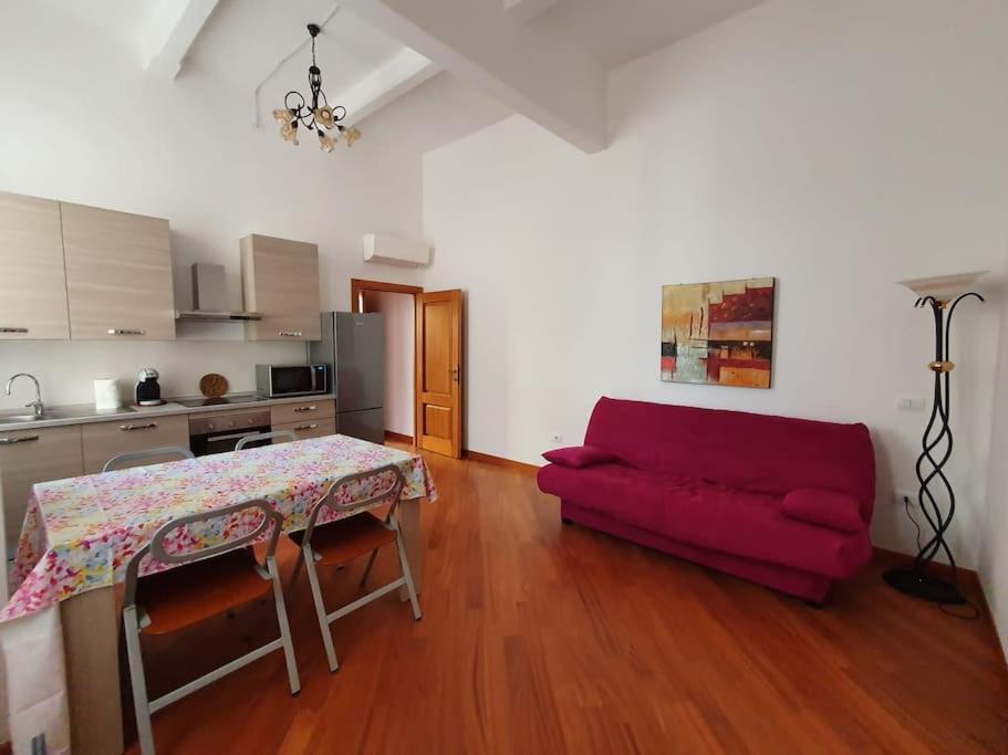 Stupenda Suite A Cagliari Piazza Galilei ภายนอก รูปภาพ