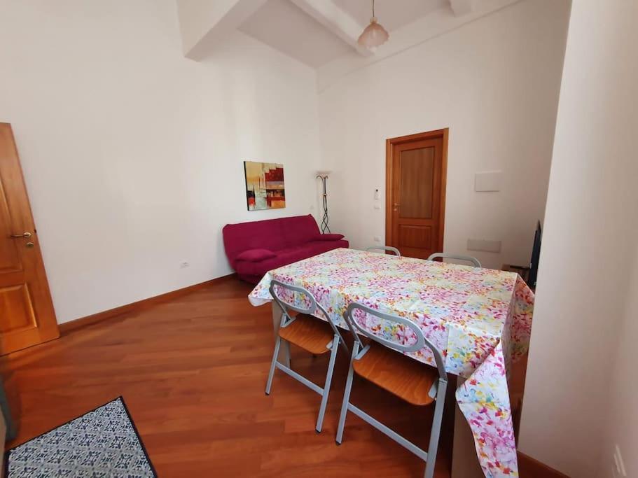 Stupenda Suite A Cagliari Piazza Galilei ภายนอก รูปภาพ