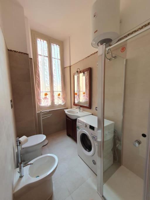 Stupenda Suite A Cagliari Piazza Galilei ภายนอก รูปภาพ